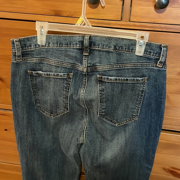 Old Navy jeans - Picture 4 of 5